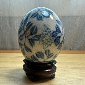Blue White Floral Ceramic Egg Decorative Cracked Glaze Easter Display